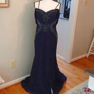 Rina di Montella Navy Beaded / Lace Ball Gown Women's 10-12